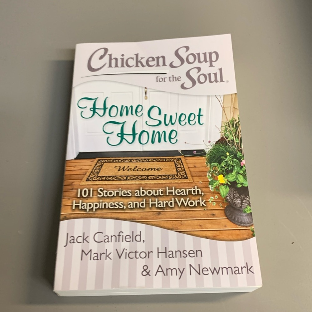 Chicken Soup for the Soul Home Sweet Home Large Paperback Book🛑